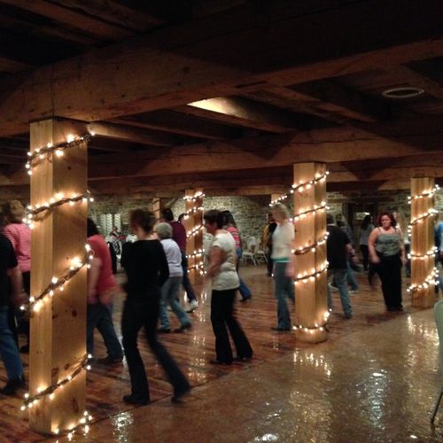 Line dancing at The Country Barn in Lancaster, PA