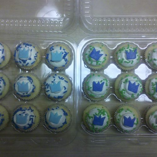 Little Prince mini cupcakes to match baby shower c