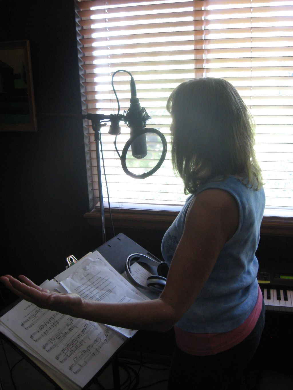 Debra Wilson adding back up vocals