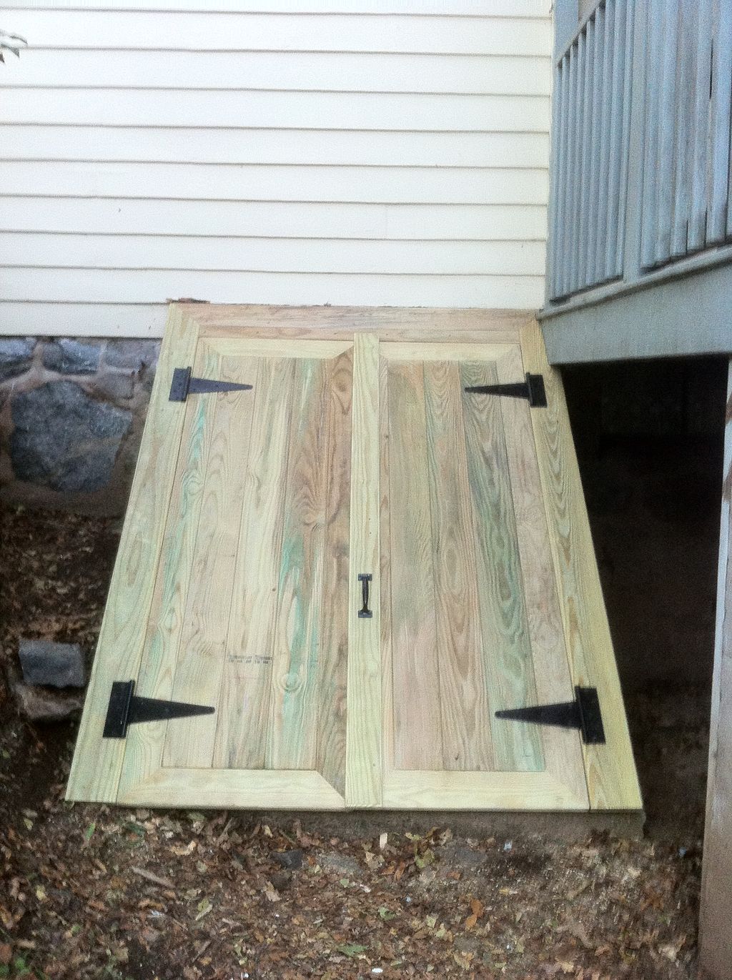 custom bulkhead doors - North Brandford