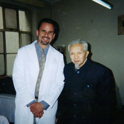 Dr. Cheng, chief editor of Chinese Acupuncture and