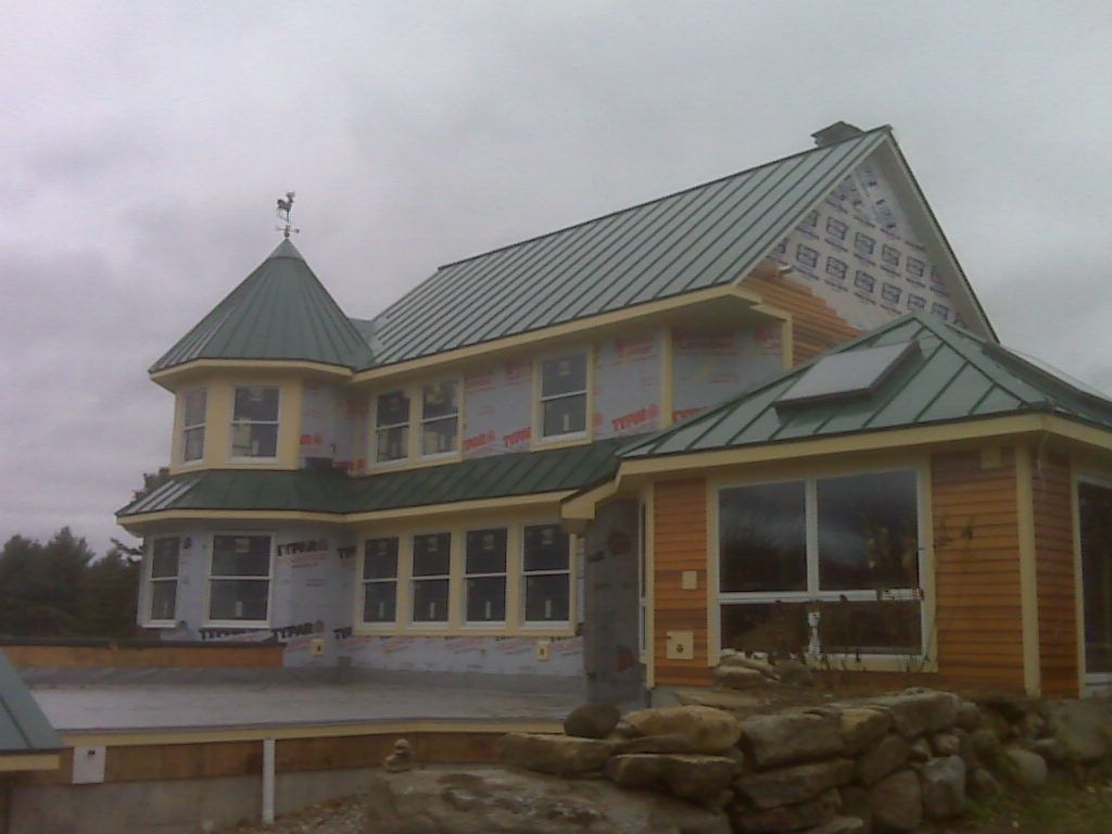Standing seam metal - forest green