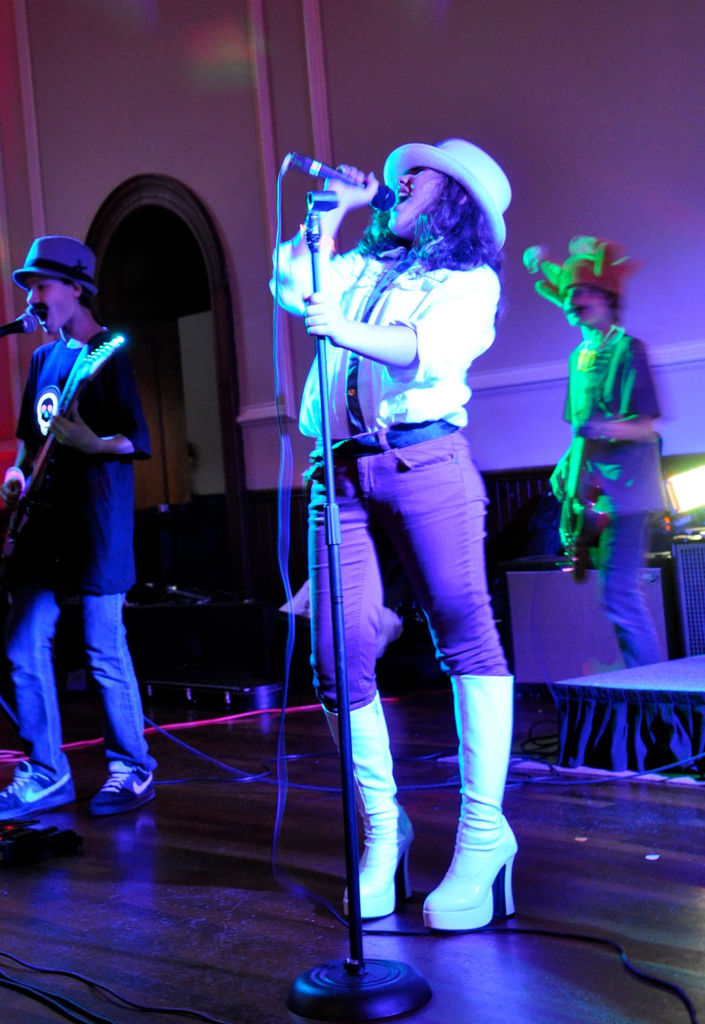 Voice Lessons.......... where Stars are born!!