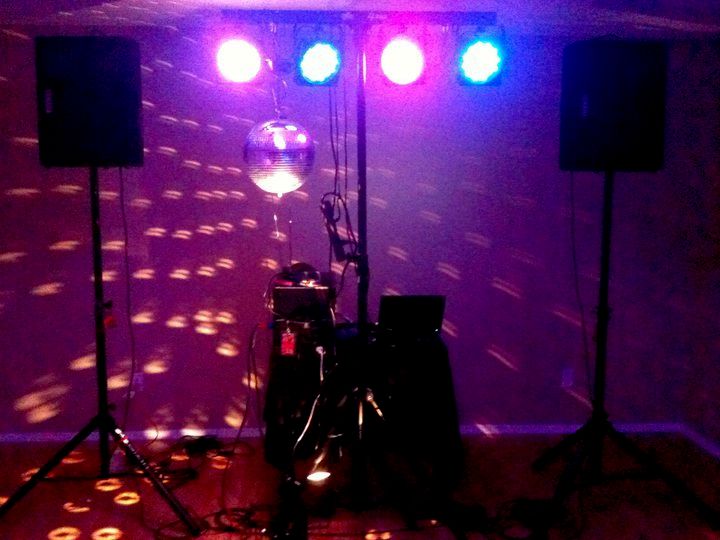 Our basic DJ Rig and lighting (more available)