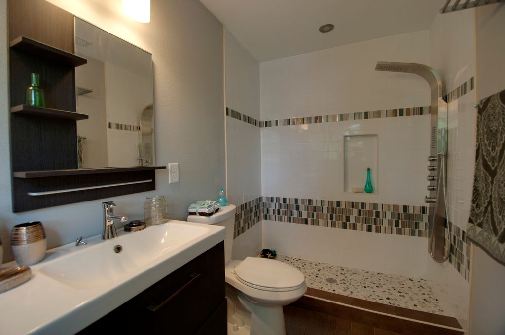 Yes! We can install luxurious bathrooms like this 