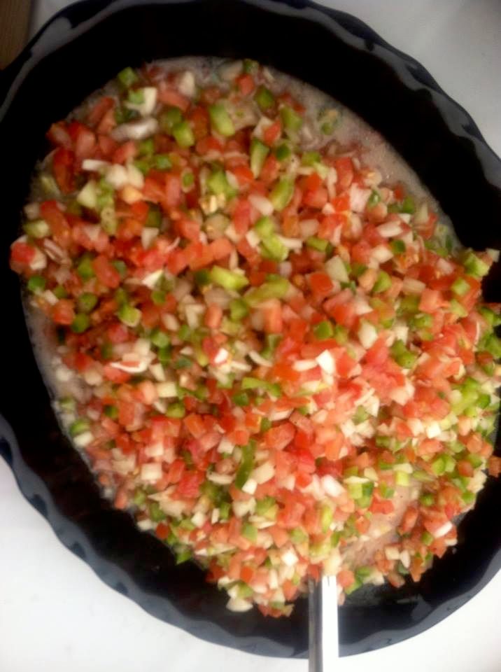 Tomato, onion and bell pepper salad. (Vinigrete)
