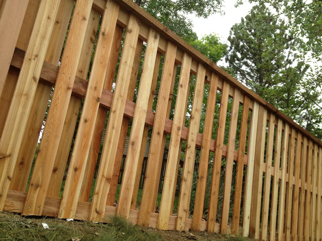 We offer all types of privacy fencing.