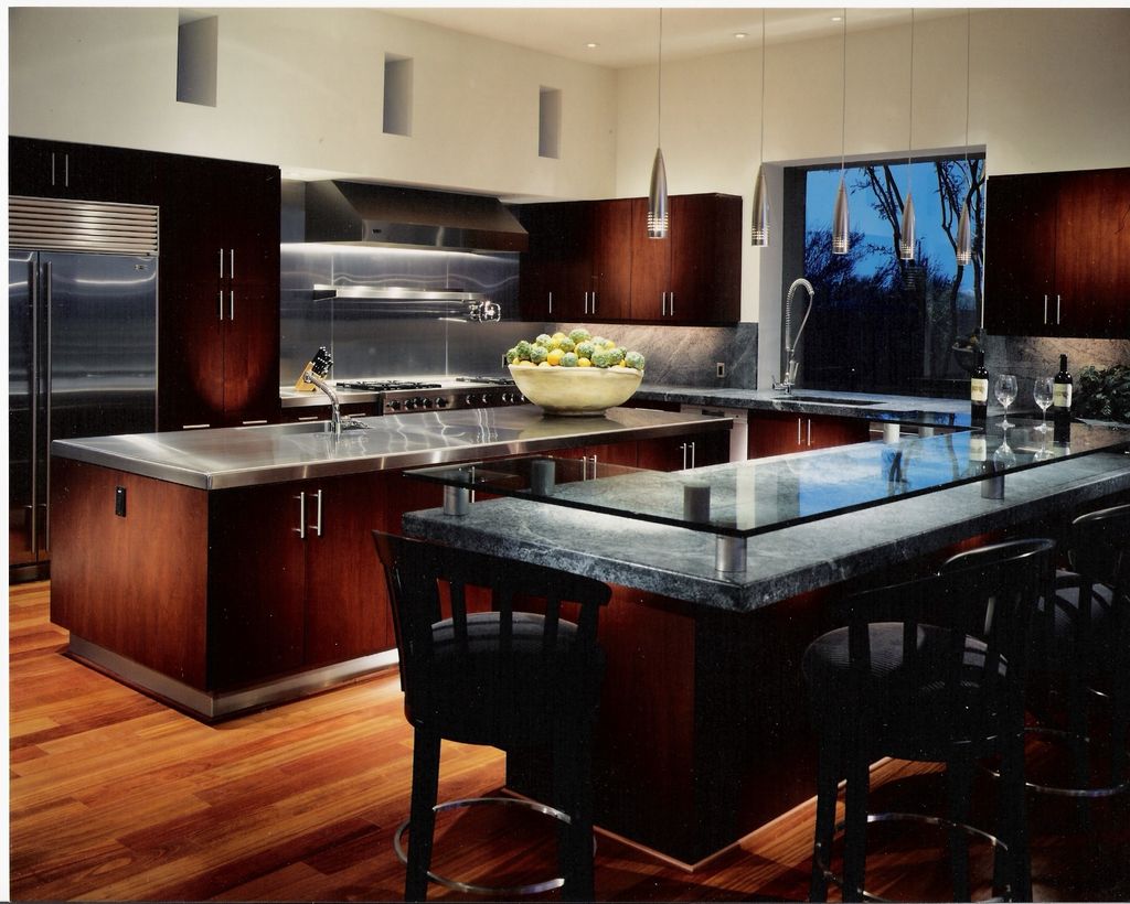 Simmons kitchen- This gorgeous kitchen was simple,