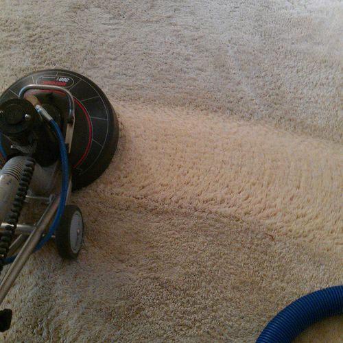 Rotovac carpet cleaning on off-white residential c