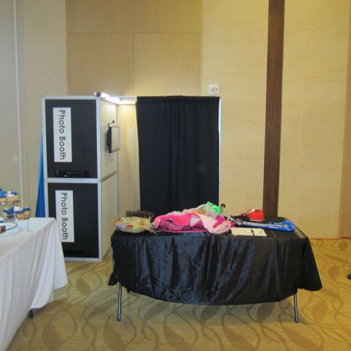 Photo Booth for birthday parties, school events an