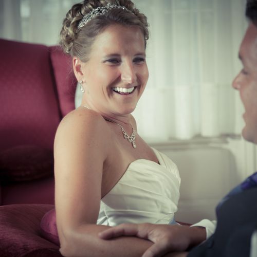 A smile perfect for the wedding day