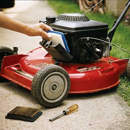 Toro Lawn mower, simple tune up.
