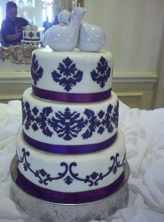 Damask Wedding Cake.