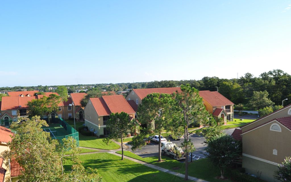 Ext. Roof Cleaning