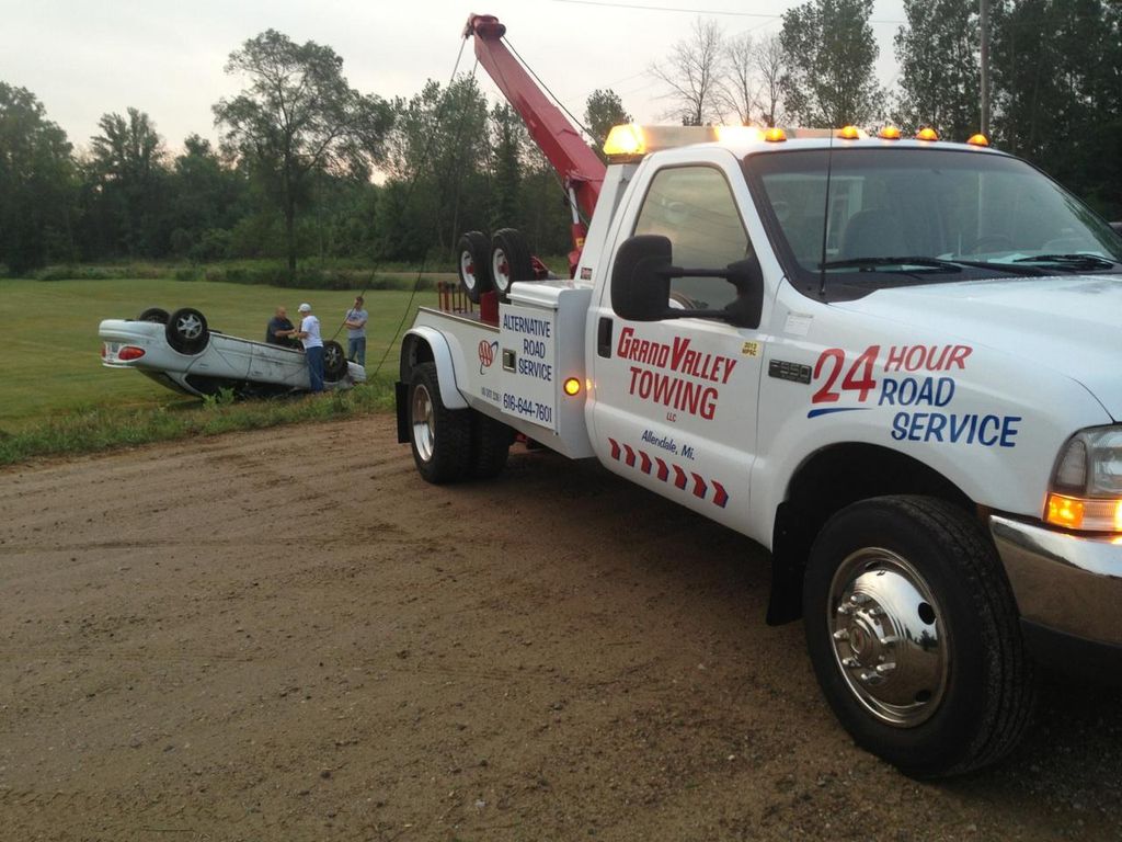 Grand Valley Towing LLC