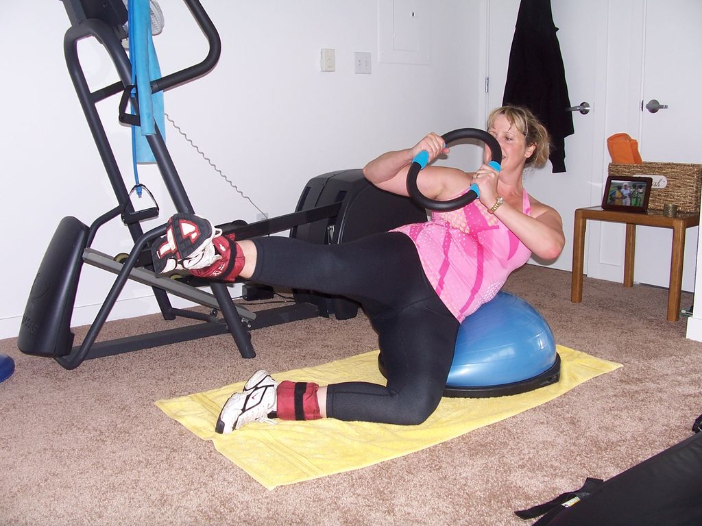 Kathy doing abdominal twists in my studio.