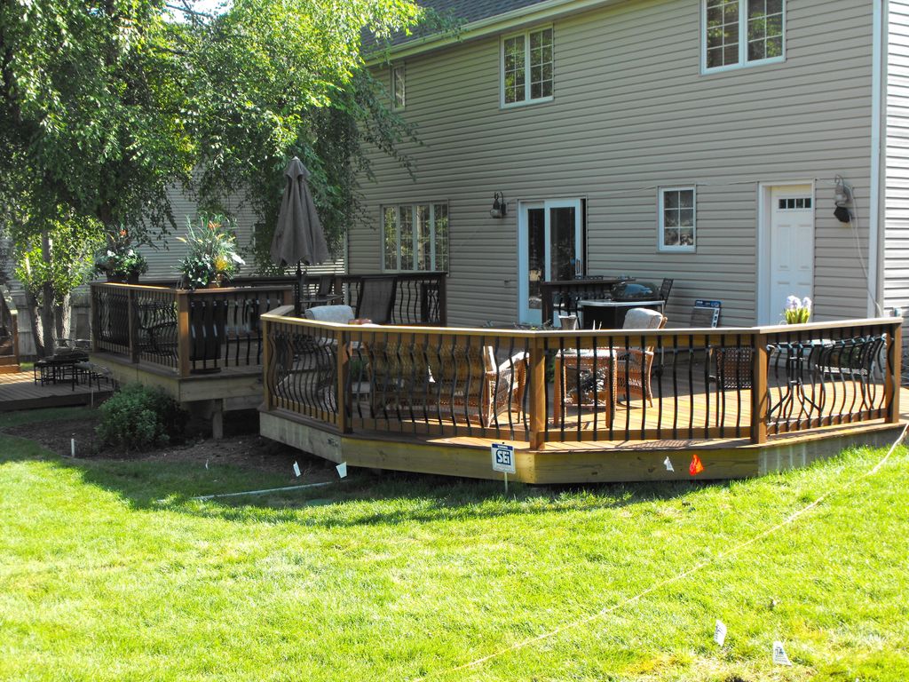 New deck & railing.
