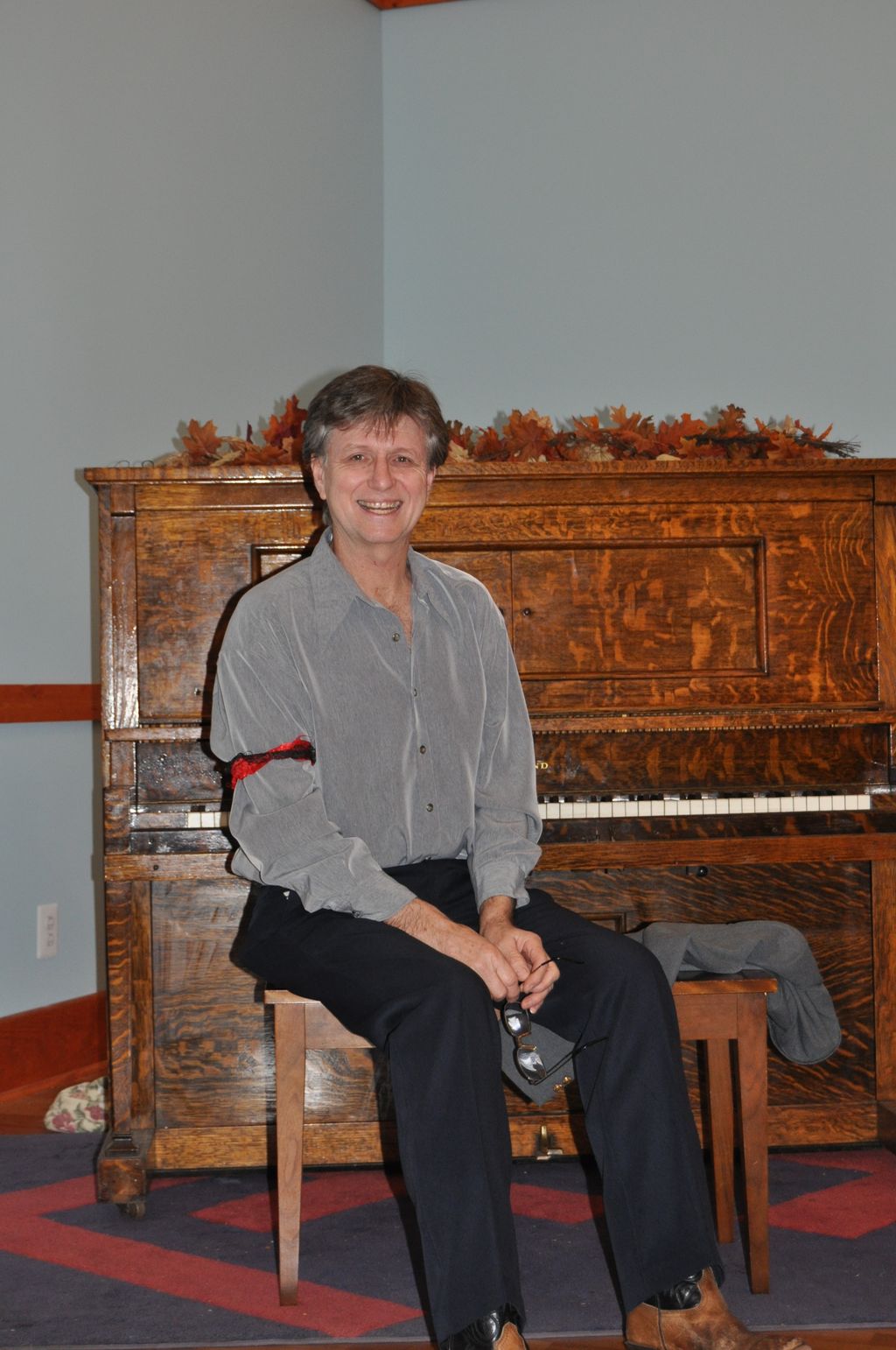 Steve Farley at Holiday Performance