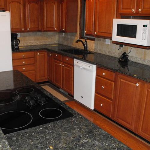Kitchen remodel & granite countertops.