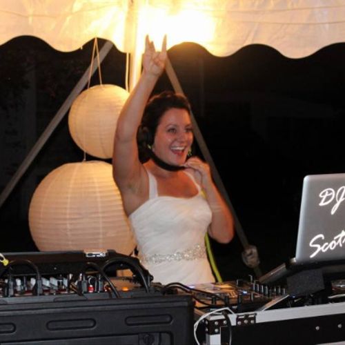 DJ Nicole (bride) - lol (Wedding New Ipswich, NH 2