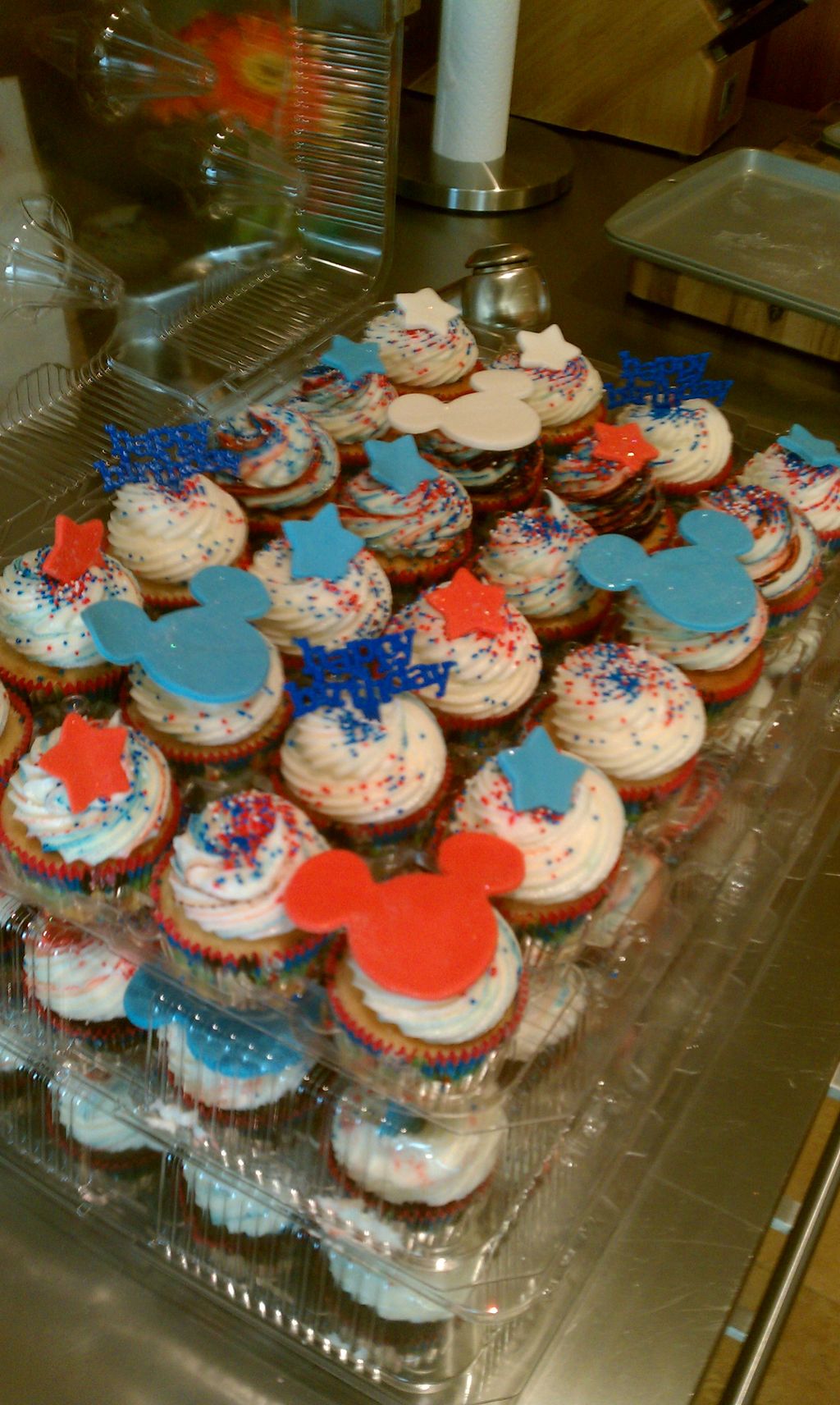 Mickey Mouse Themed Cupcakes