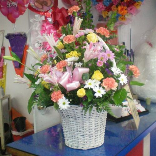 mix flower arrangements available daily or custom 