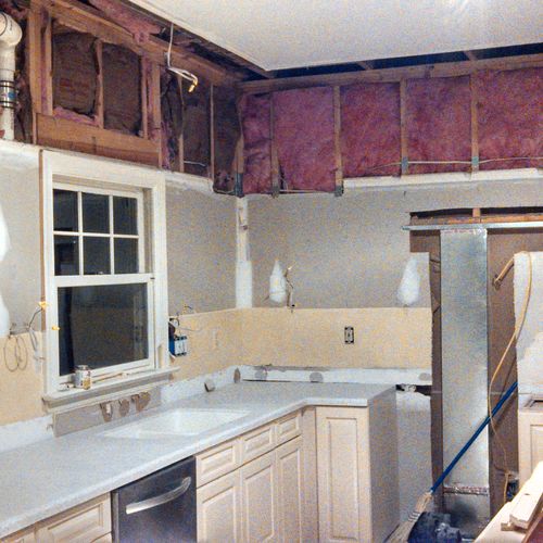 Kitchen remodel in condo before completion