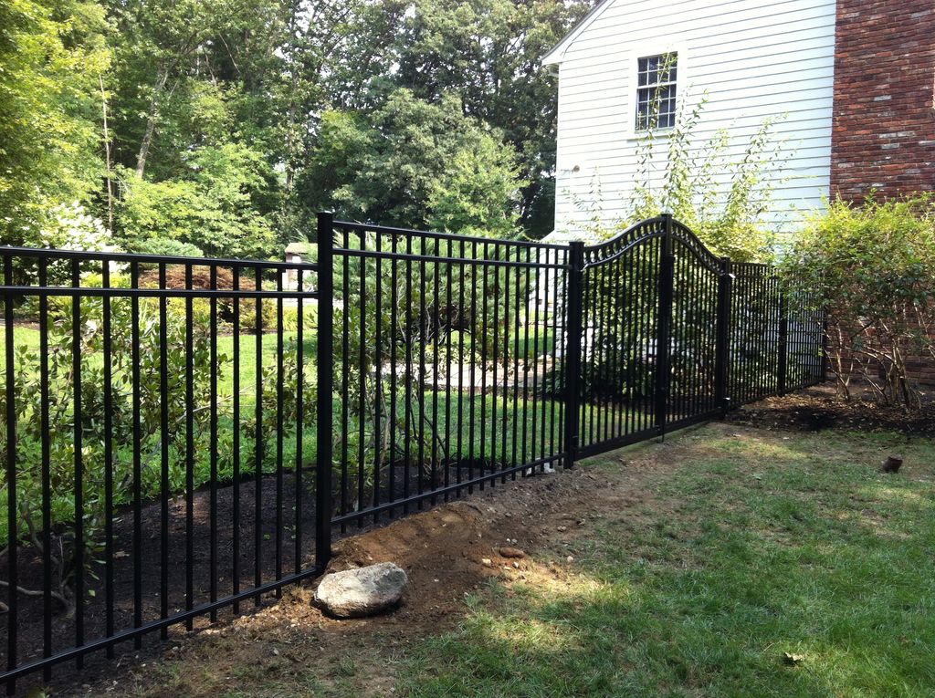 Arched DD gates