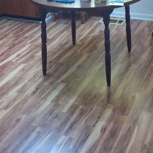 Laminate flooring to make your floors a centerpiec