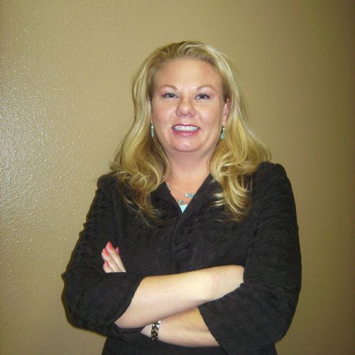 Attorney Stacy Albelais is bilingual in Spanish.  