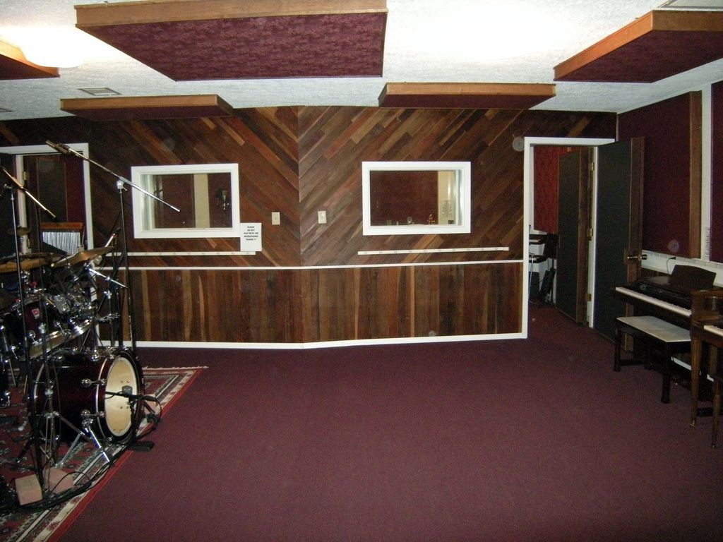 Main Room & Iso Rooms
