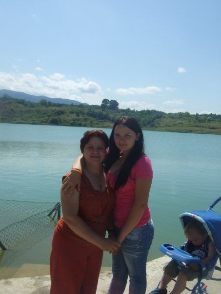 mom & daughter