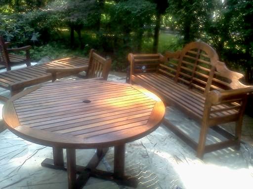 Stained & polyurethaned exterior furniture in Manh