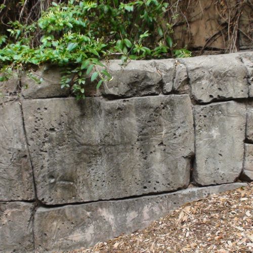 Concrete settlement  dallas  retaining wall