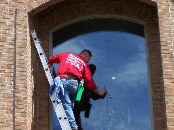 Superior Window & Gutter Cleaning