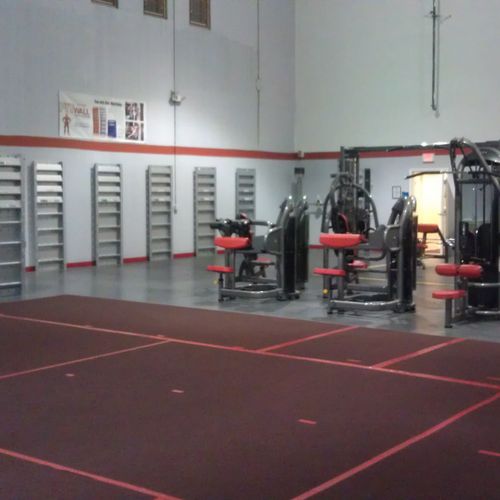 6,000 SQ/FT FACILITY FOR PRIVATE FITNESS TRAINING.