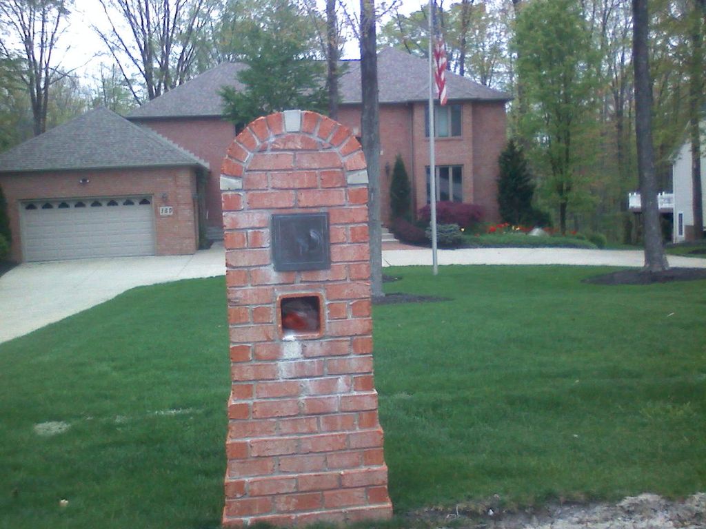 Brick mailbox