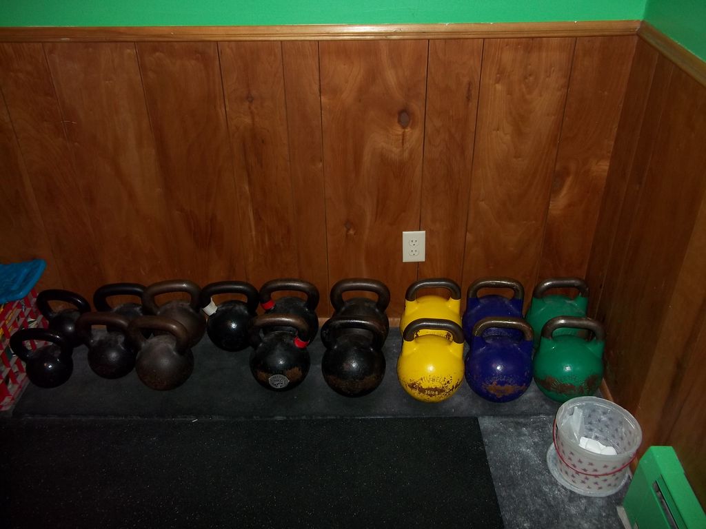 Inside Fitness Garden's Facility