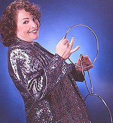 Atlanta Magician Debbie Leifer