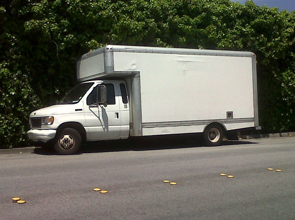 16' Box truck