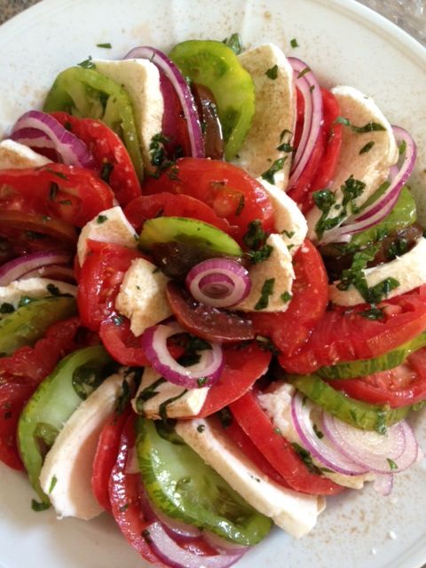Heirloom tomatoes salad