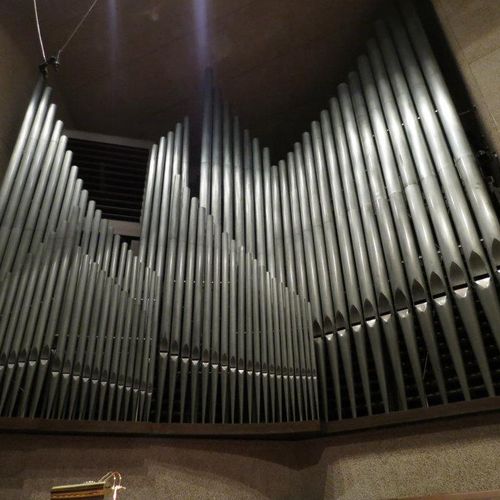 Church organ I recorded in Pasadena, California.
