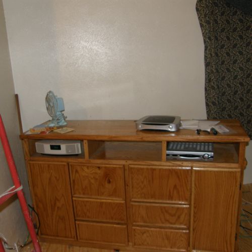 Entertainment center, drawers for tapes and DVDs i