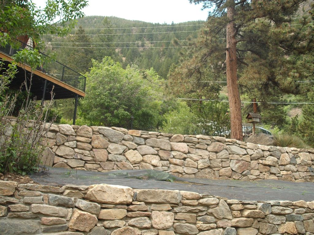 Rock Retaining Walls
