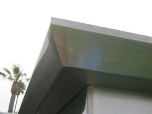 Angle faced gutter in mill finish,seamless aluminu