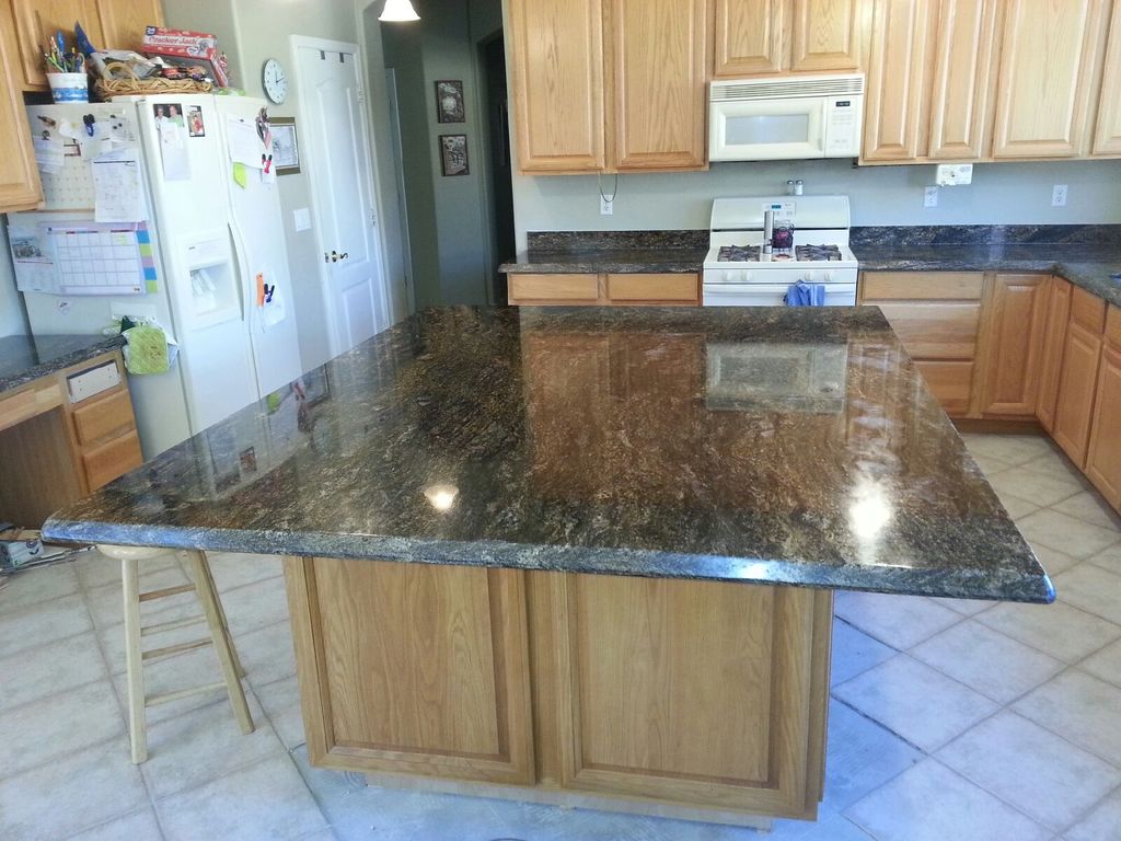 large island & kitchen granite installed