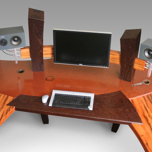 One of a kind work desk for an amazing computer en