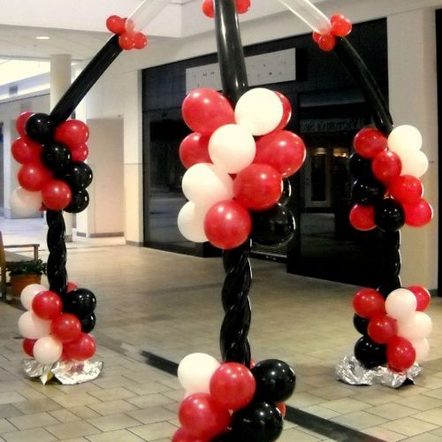 Balloon canopy comes in different colors and we ca