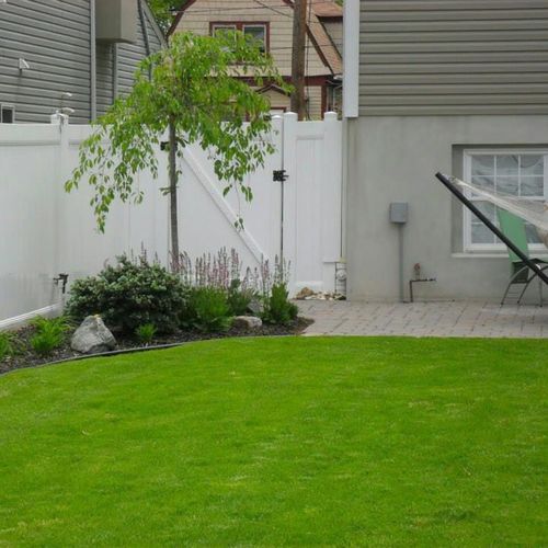 Lawn Installation & Patio Edge Landscape Design - 