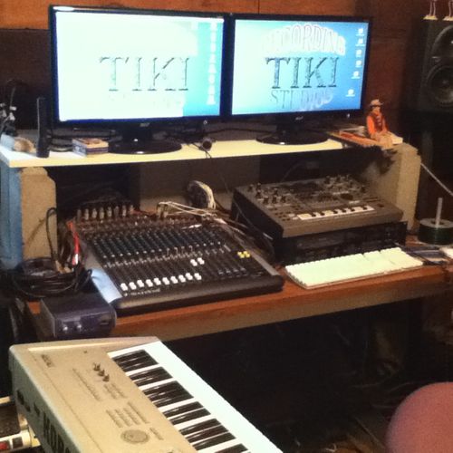 Studio B Production room